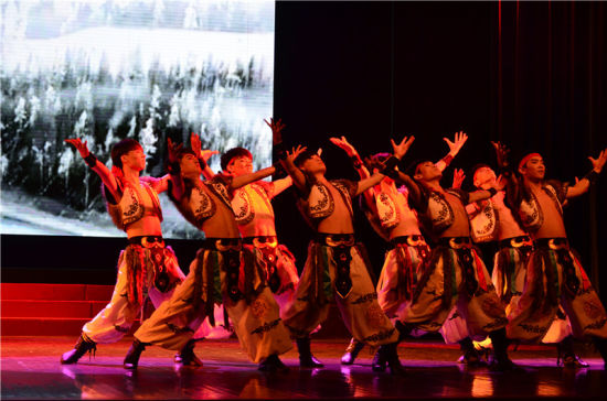 浙艺院赴临安横街村演出 浙艺院赴临安横街村演出