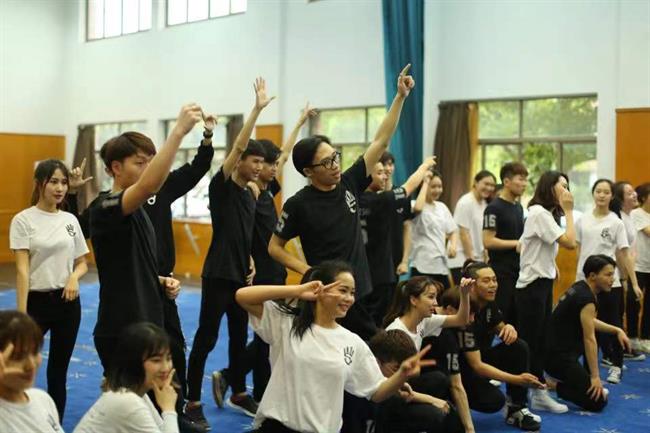 9de71030ce7d439ae4563cd9f45ba3a.jpg 9de71030ce7d439ae4563cd9f45ba3a.jpg