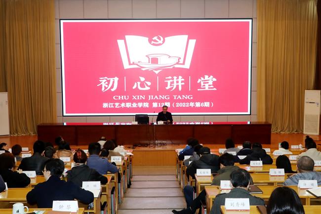 全景提亮-抬头-裁剪.jpg 全景提亮-抬头-裁剪.jpg